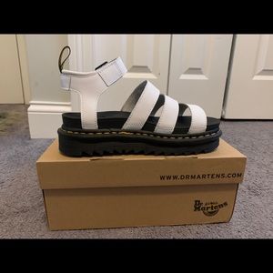 Dr. Martens Blaire sandals